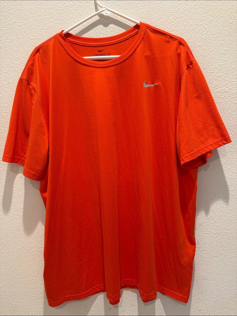 Nike Men's Bright Orange Short Sleeve Performance Tee